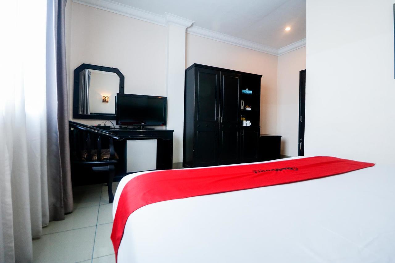 Reddoorz Plus @ Jalan Dr Sutomo Пеканбару Екстериор снимка